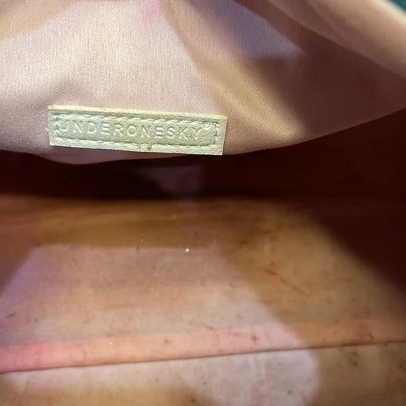 ❌SOLD❌Under One Sky Kid's Unicorn Tie-Dye Faux Fur Weekender - Picture 7 of 11